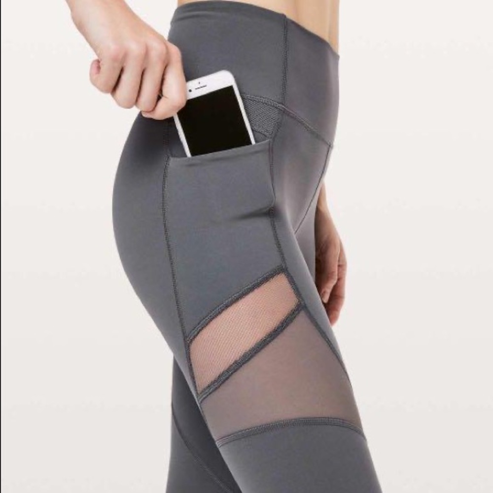 Lululemon Mesh In Motion Crop - Picture 4 of 9